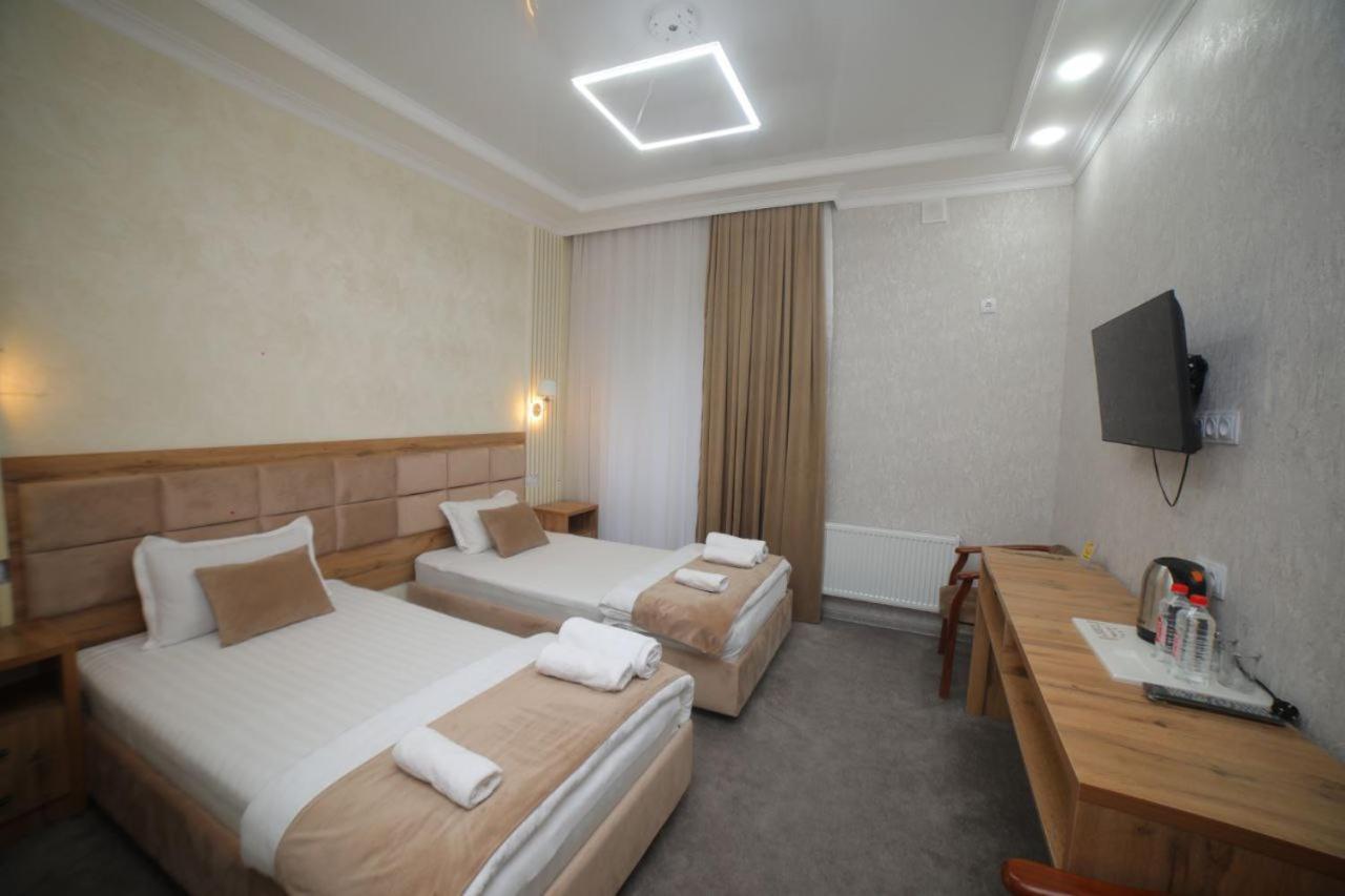 Hotel Tinchlik Plaza Urgenč Exteriér fotografie