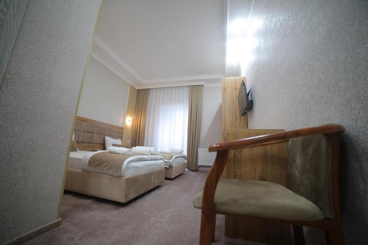 Hotel Tinchlik Plaza Urgenč Exteriér fotografie